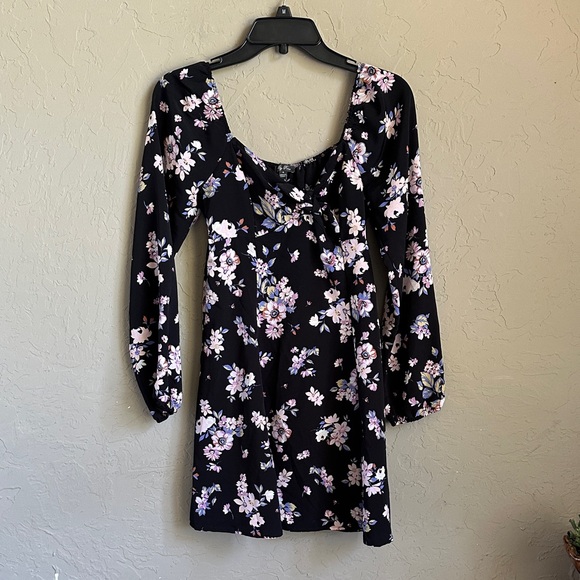 Lilly Rose, black floral, front tie, knot‎ size small floaty dress long sleeve - Picture 1 of 6